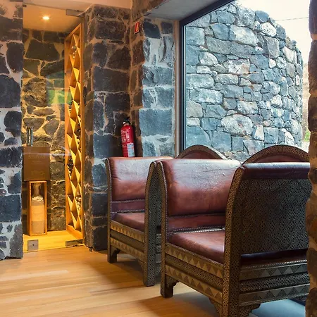 Bed & Breakfast Palheiros Do Serrado By Real Vision Estreito Da Calheta