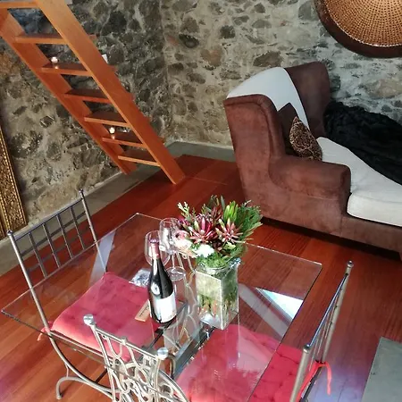 Palheiros Do Serrado By Real Vision Bed & Breakfast Estreito Da Calheta